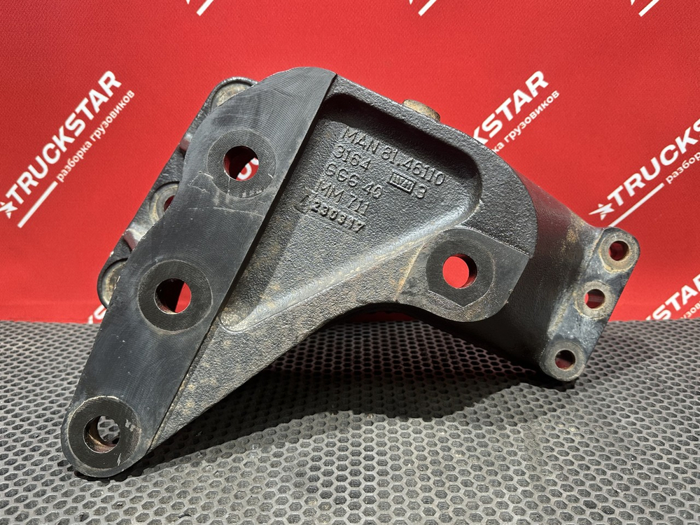 Кронштейн ГУРа