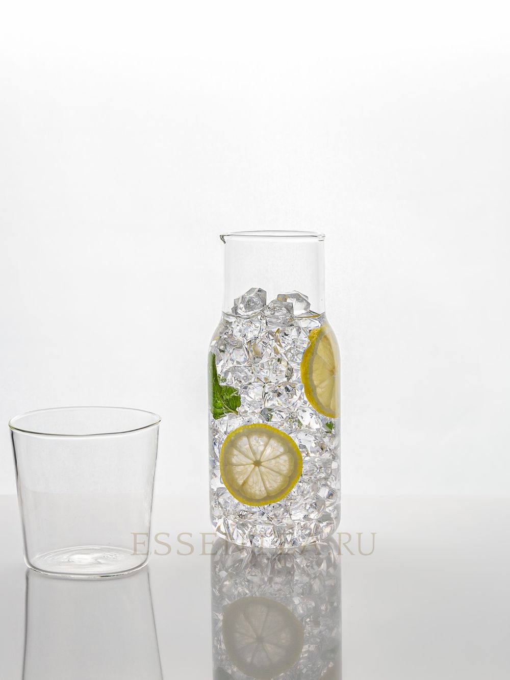 графин для напитков