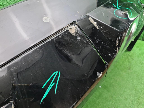 Бампер задний Cadillac Escalade 5 (2020-н.в.)