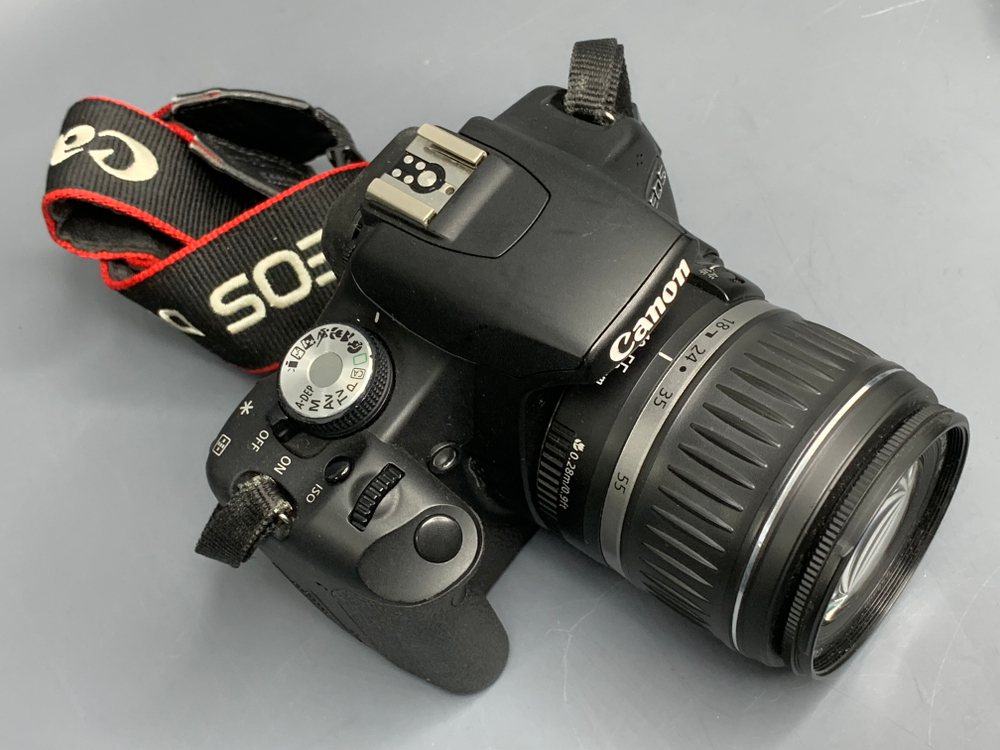 Canon 500D kit 18-55 mm 7.900 кадров