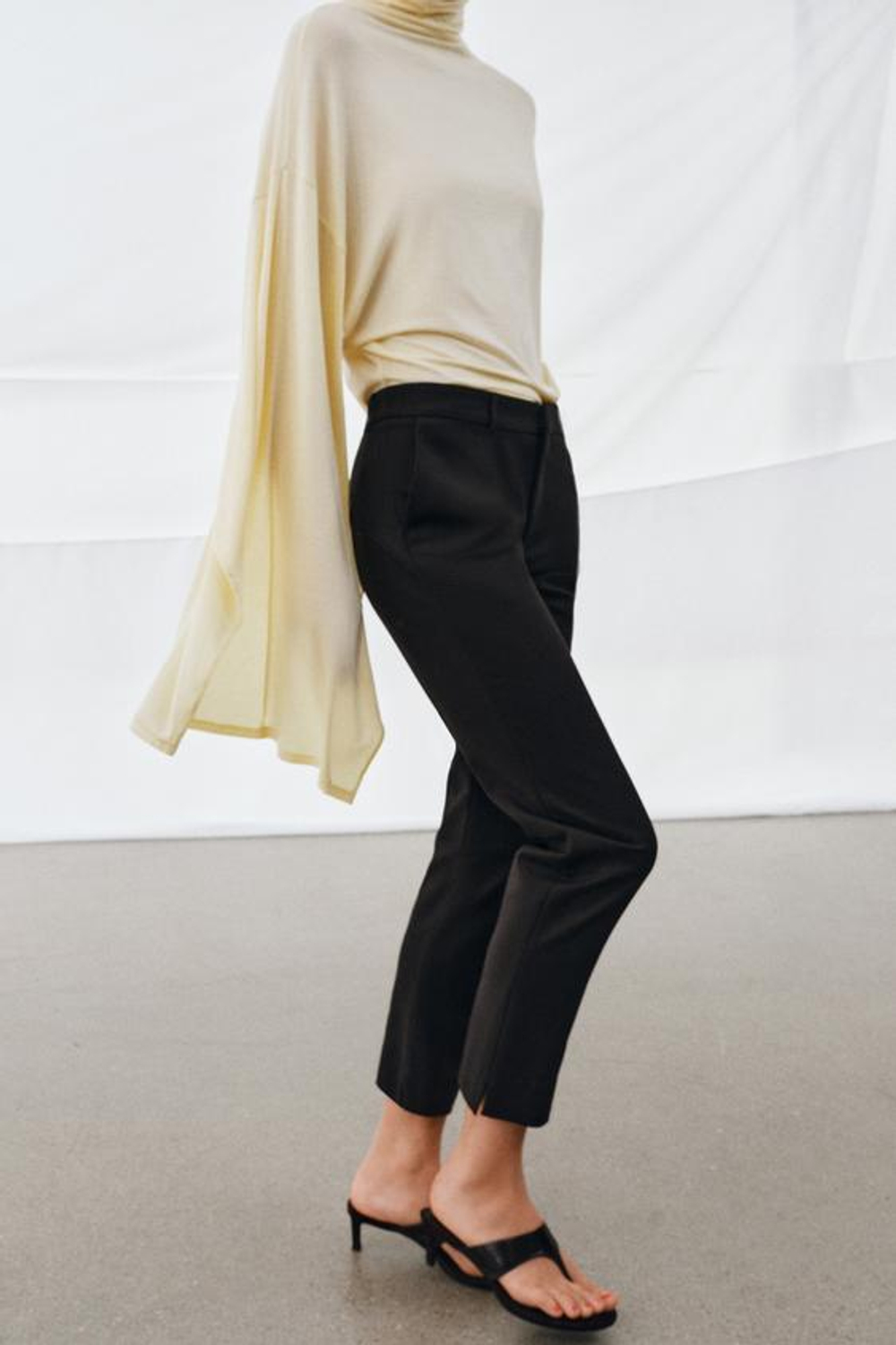 ZARA БРЮКИ КАПРИ С НИЗКОЙ ПОСАДКОЙ — ZW COLLECTION, ЧЕРНЫЙ