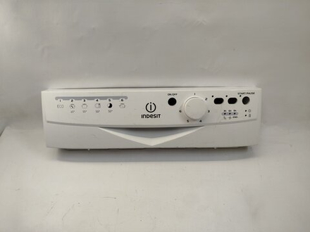 474 Пластиковая панель для посудомоечной машины Indesit DSR 15B3 б/у