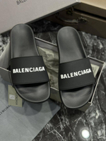 Шлепанцы Balenciaga
