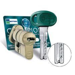Цилиндровый механизм MOTTURA CHAMPION C38-4636-C5 82мм (46/36 под верт) шток никель