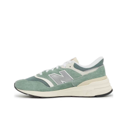 New Balance 997R "Light Green"