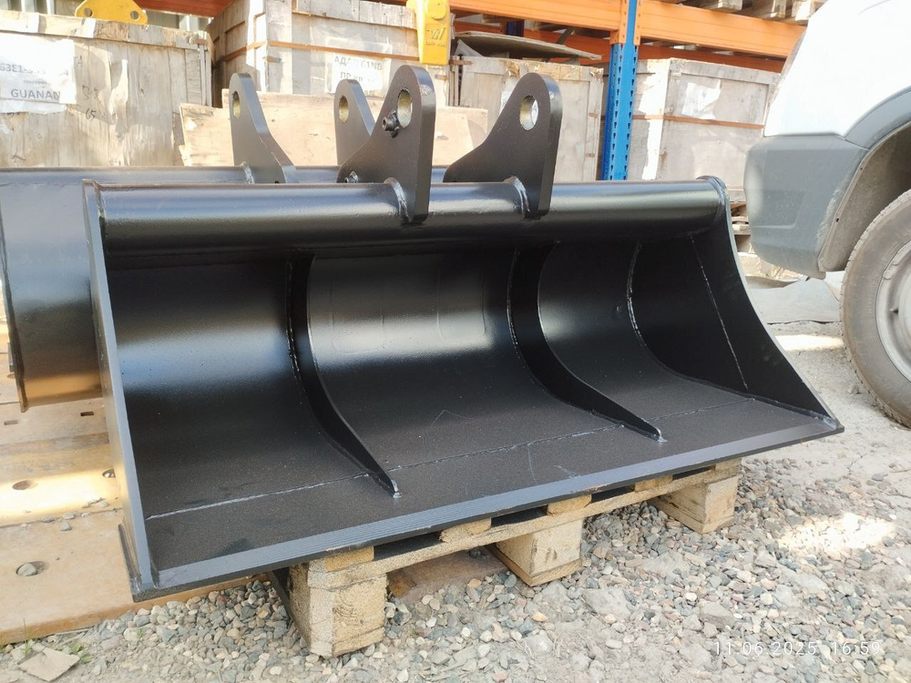 Ковш JD325 планировочный 1200 мм