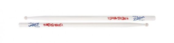 ZILDJIAN TRAVIS BARKER ARTIST SERIES барабанные палочки, орех