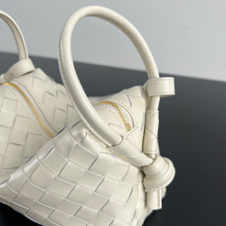 Bottega Veneta Small Loop Cross Body Bag 19 cm