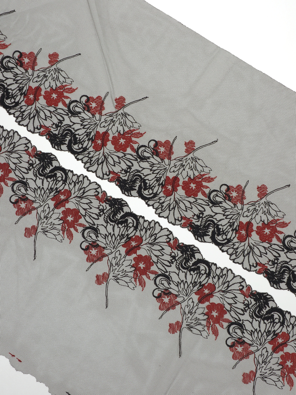 Кружево вышивка на сетке черная с темно-красным ширина 24 см, 2 стороны