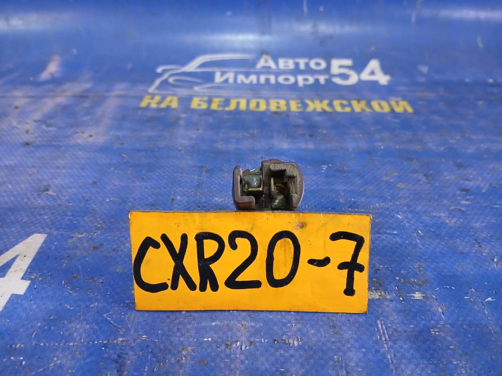 Датчик педали тормоза TOYOTA ESTIMA 1995