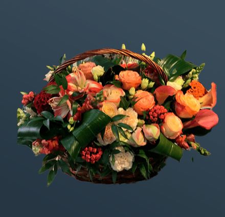 Букет цветов в корзине Куплет
