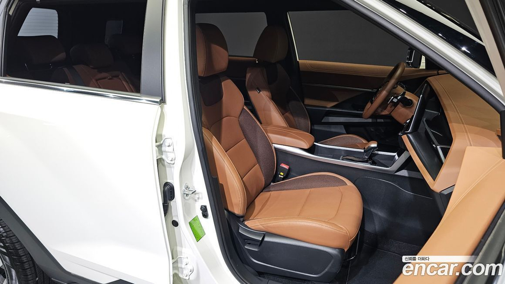 KG Mobility (Ssangyong) Torres Бензин 1.5 2WD (08.2022)