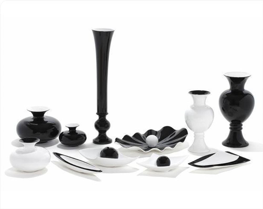 Элитная ваза декоративная Preto Branco черная от Antonio Rosa