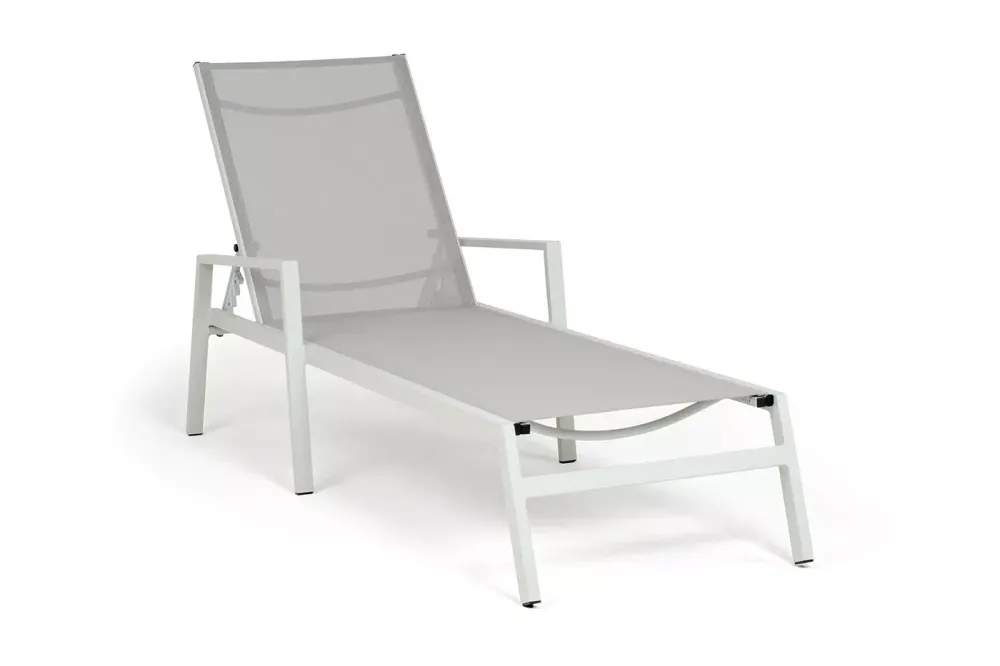 "Парма" шезлонг, каркас алюминий светло-серый (RAL7035) муар, ткань текстилен светло-серая