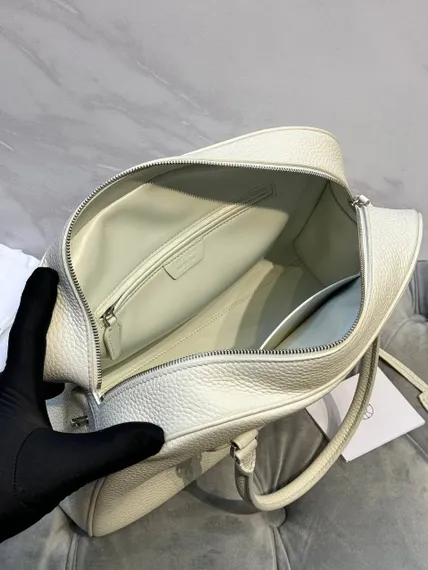 Сумка The Row India bag 10.00, белый