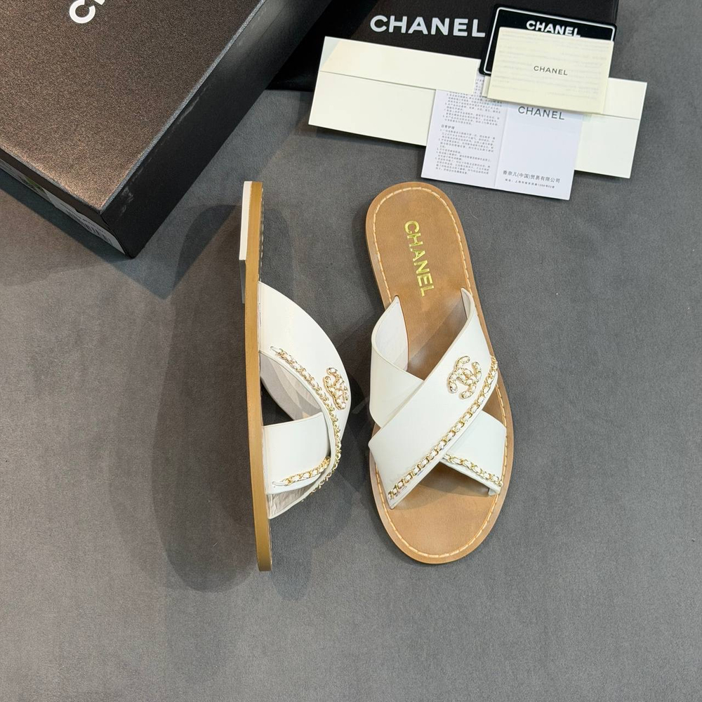 Шлепанцы Chanel
