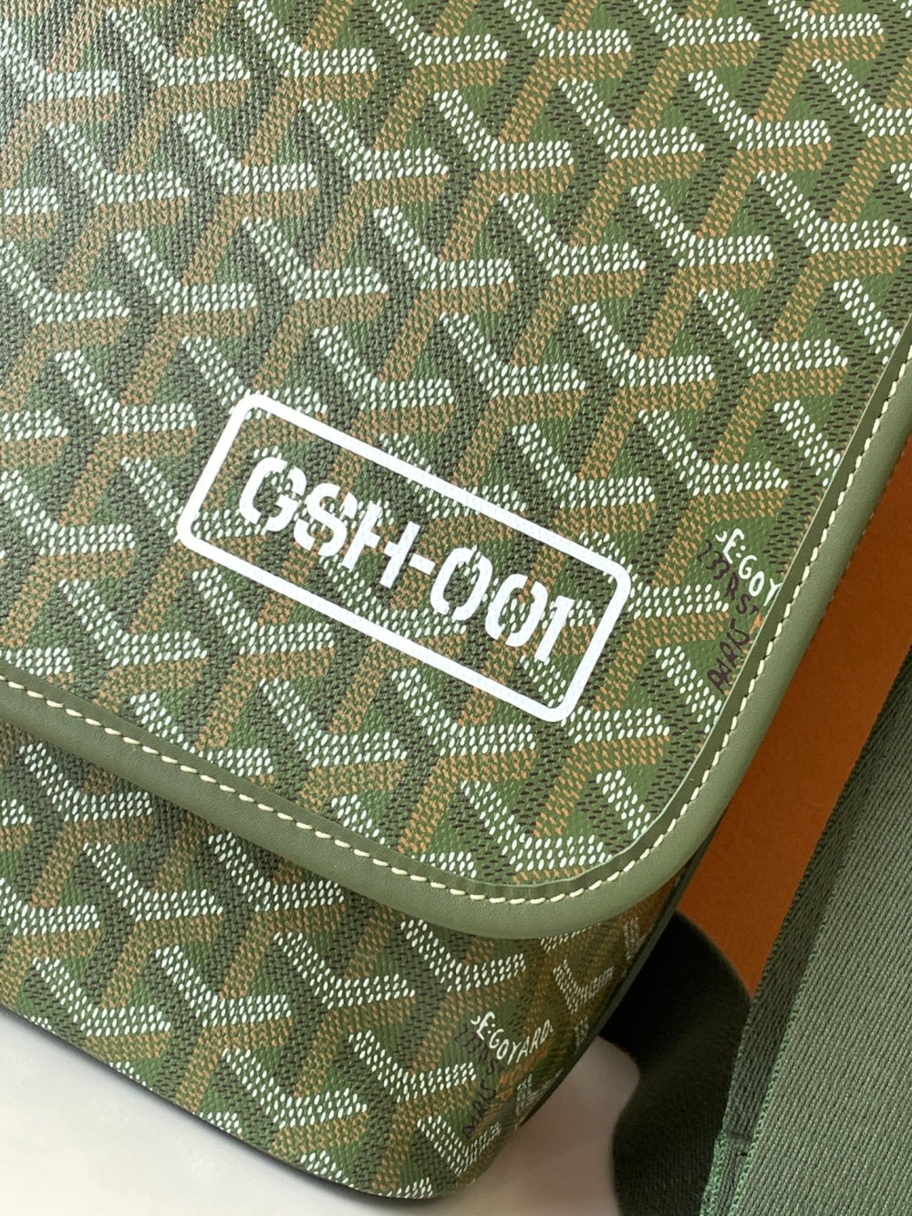 Goyard Capetien MM Messenger Bag