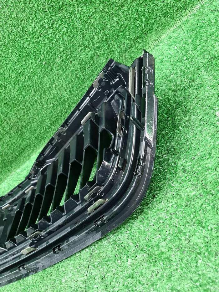 Решетка радиатора Skoda Rapid 2 (2020-н.в.)