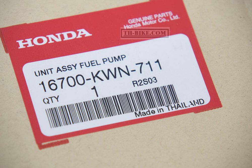 16700-KWN-711. PUMP UNIT, FUEL Honda PCX (2012-2015)