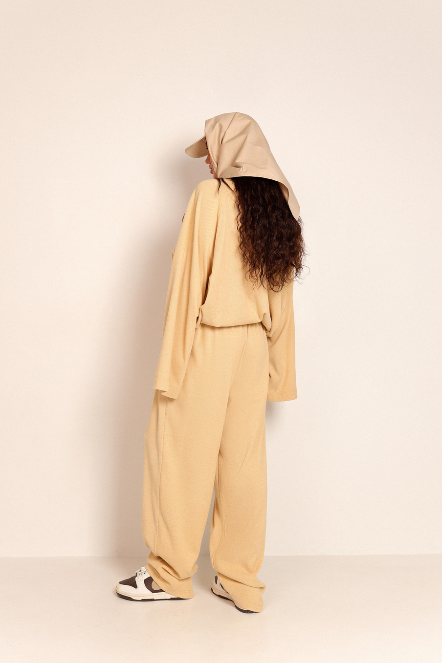 Бейсболка-косынка с вышивкой