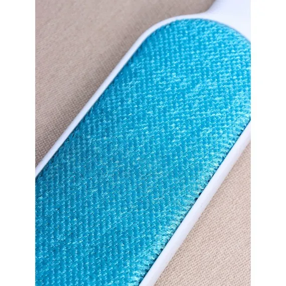 Щётка для удаления шерсти и волос с одежды и мебели с ручкой 33×7,5×5 см, цвет синий