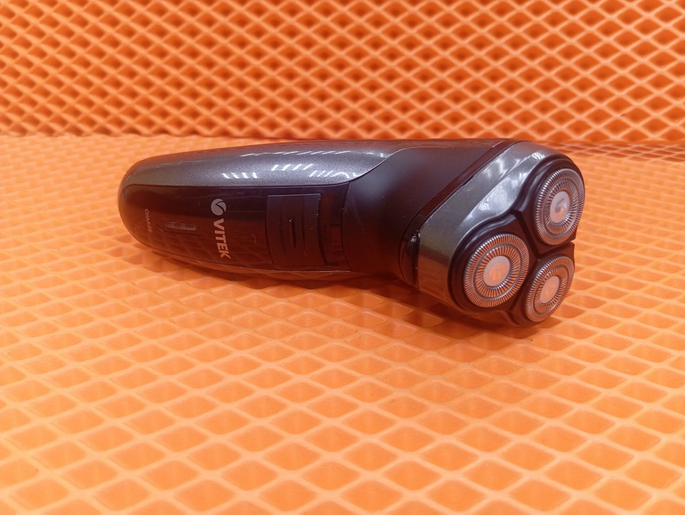 Электробритва Vitek VT-8266