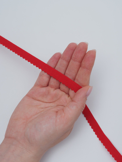 Резинка отделочная красная ажурная ширина 12 мм с учетом фестона