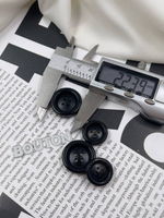 Пуговицы Барб. черные с прожилками и высокими бортиками