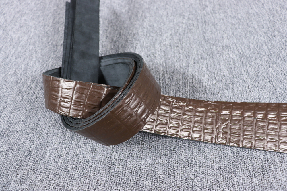 Ременная заготовка Черно-коричневая с лицевой отделкой + плита Кайман