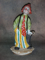 Статуэтка. Фарфор. Клоун с зонтиком. Capodimonte. Италия
