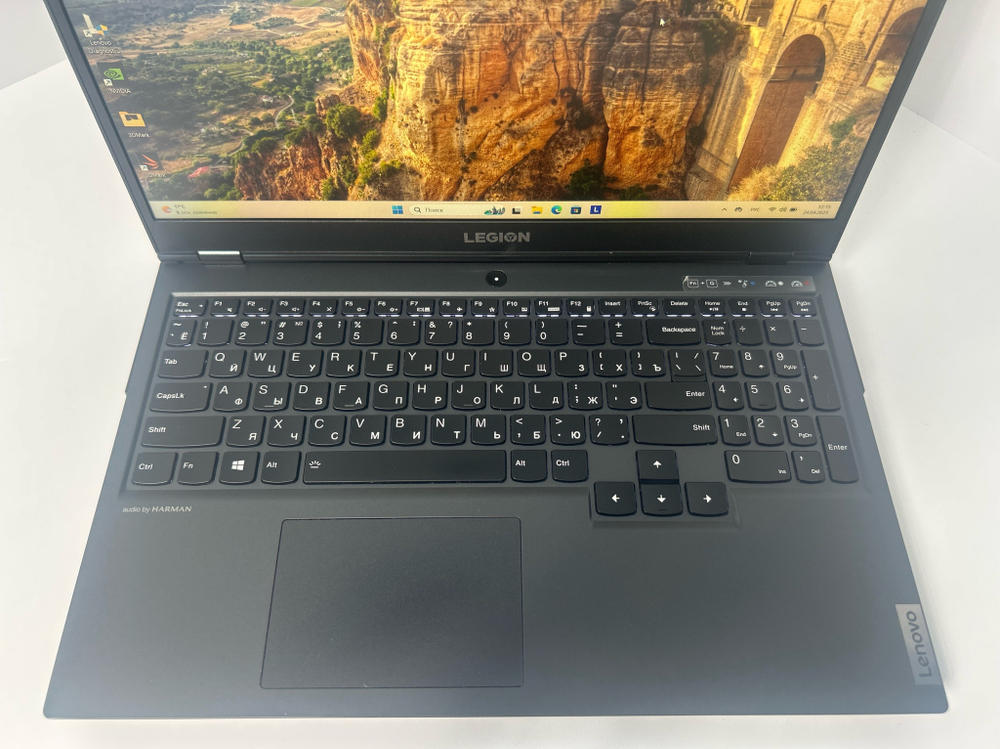 Ноутбук Lenovo Legion 5 15ARH05H (82B10083RU) 15.6"/AMD Ryzen 7 4800H /RAM 16 GB/SSD 512 GB/RTX2060/1920x1080/IPS 144 Hz/Windows 11/Подсветка кл-ры: LED/черный. Состояние: Уценка/царапины на корпусе/трещина на рамке