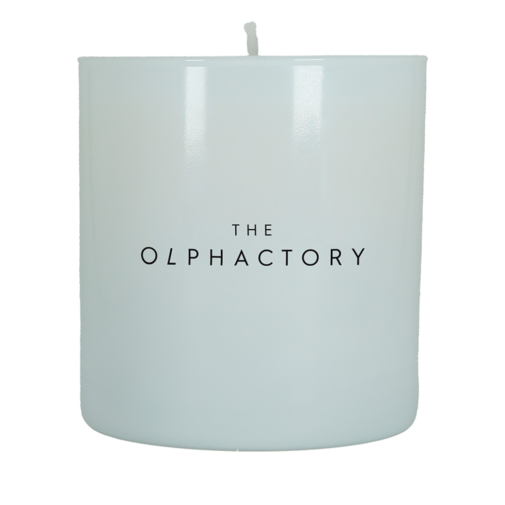 Свеча ароматическая the olphactory, white insignia, silken tobacco, 60 ч