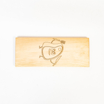 Деревянная разделочная доска из древесины сибирского кедра для мяса с гравировкой "мясо" RD29