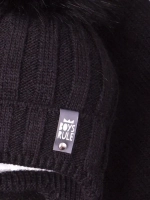 Шапка для мальчика зимняя вязаная и снуд