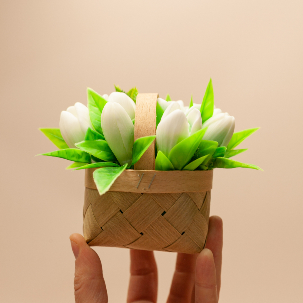 12 месяцев, композиция