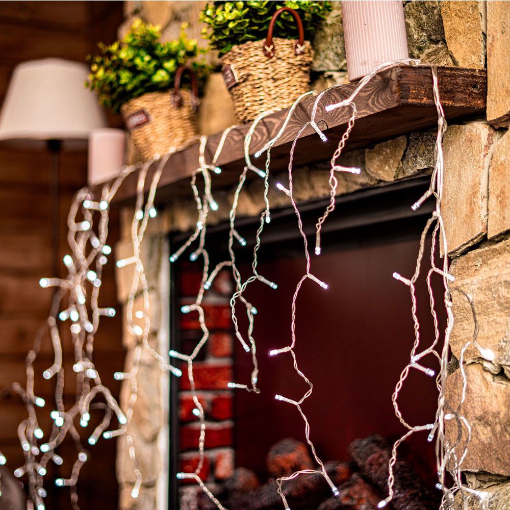 ULD-B6007-200-STK WHITE IP44 Бахрома светодиодная со статическим свечением. 6м. Соединяемая. 200 светодиодов. Белый свет. Провод прозрачный. ТМ Uniel