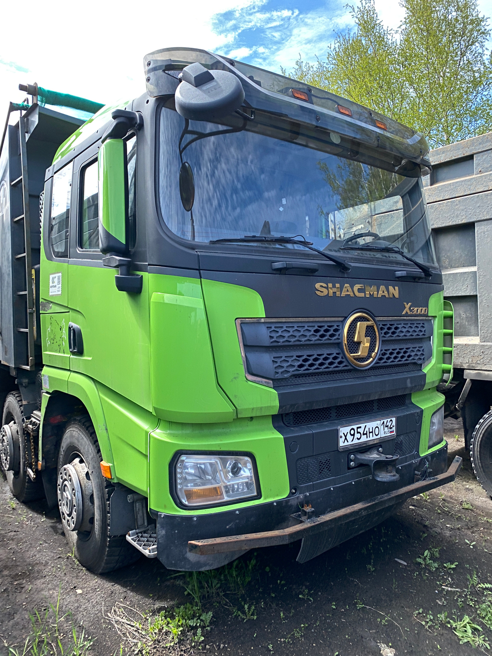 Shacman (Shaanxi) SX* 8x4 Самосвал SX33186W366C (Дизельный, 10,8 л, 441 л.с., МТ)