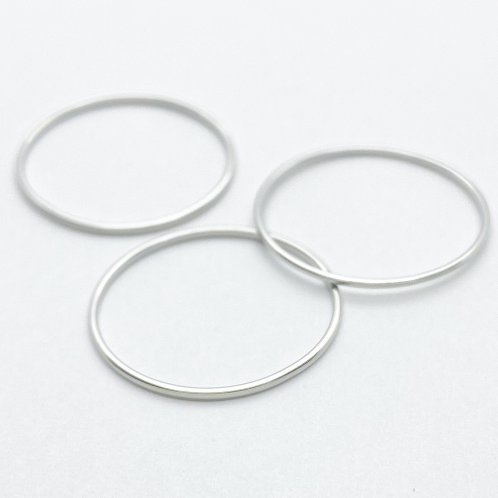 Коннектор, цвет серебро, размер 25*1 мм, цена за 1 шт