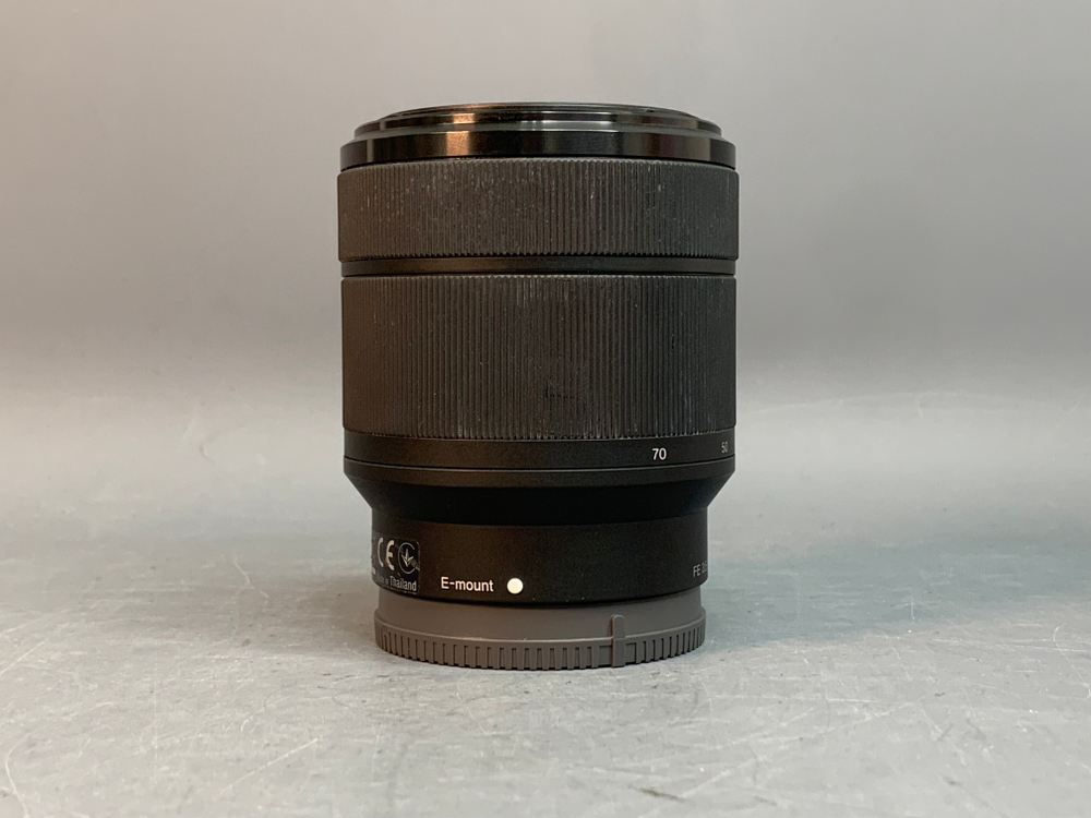 Sony FE 28-70mm f/3.5-5.6 OSS
