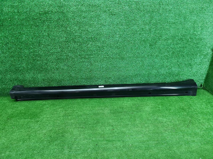 Накладка порога левая Mercedes A W169 (2004-2012)