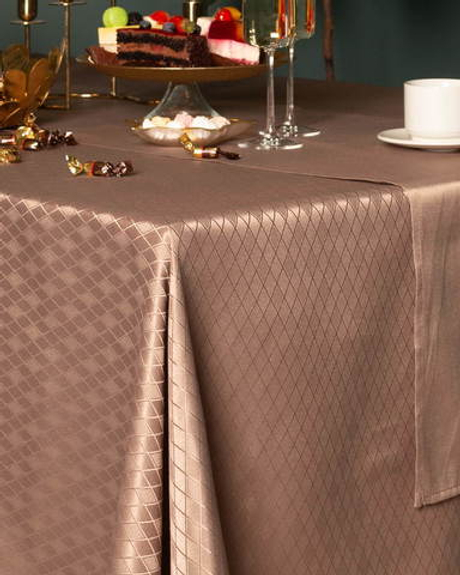 Скатерть 150х220 Sofi De MarkO Катрин кофейная