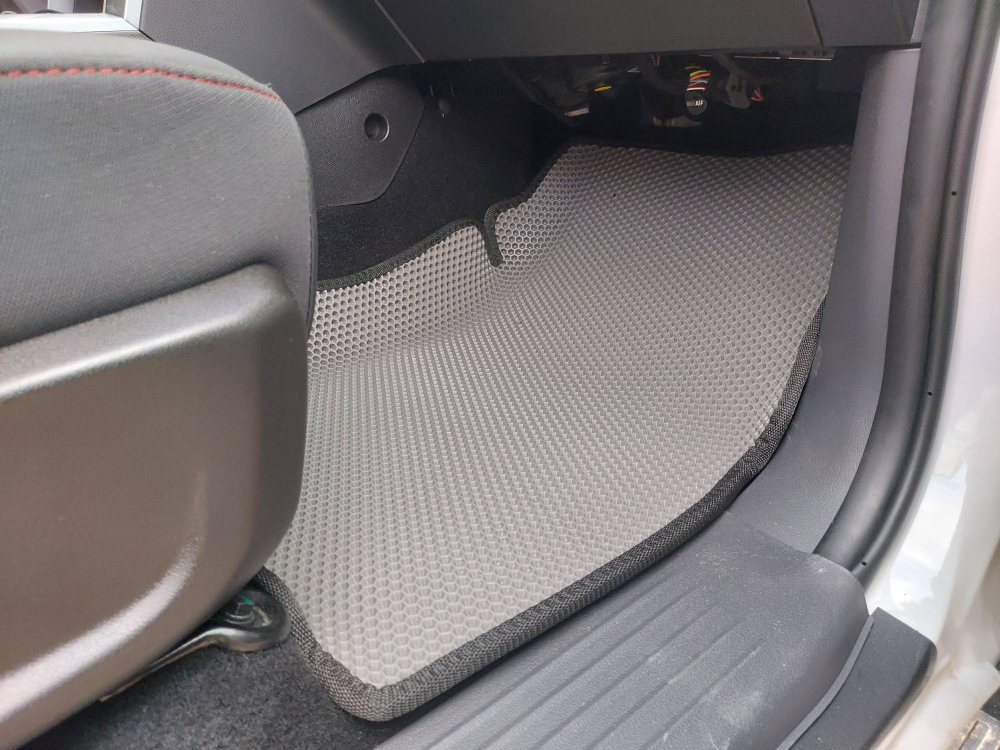 Автоковрики для JAC T8 PRO