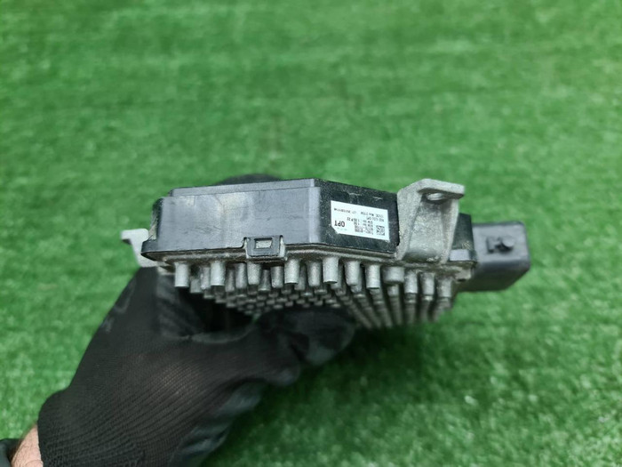 Блок управления фары Genesis G80 2 (2020-2024)