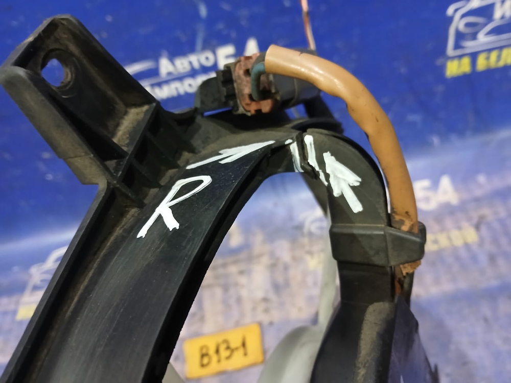 Диффузор радиатора кондиционера NISSAN SUNNY 1990