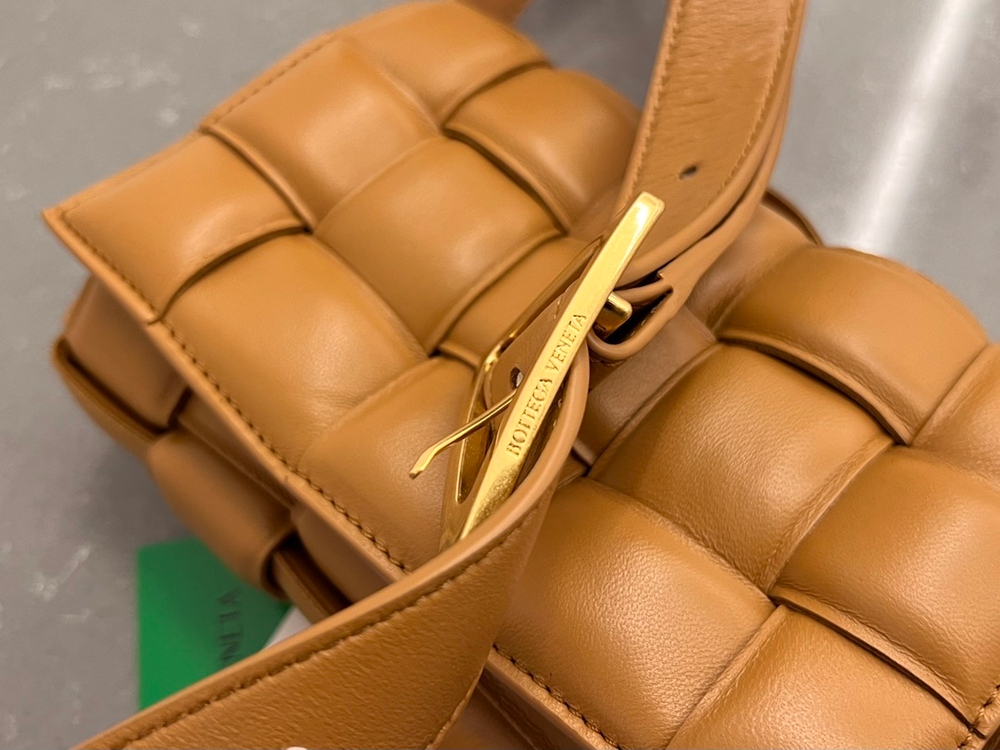 Bottega Veneta Small Padded Cassette 19 cm