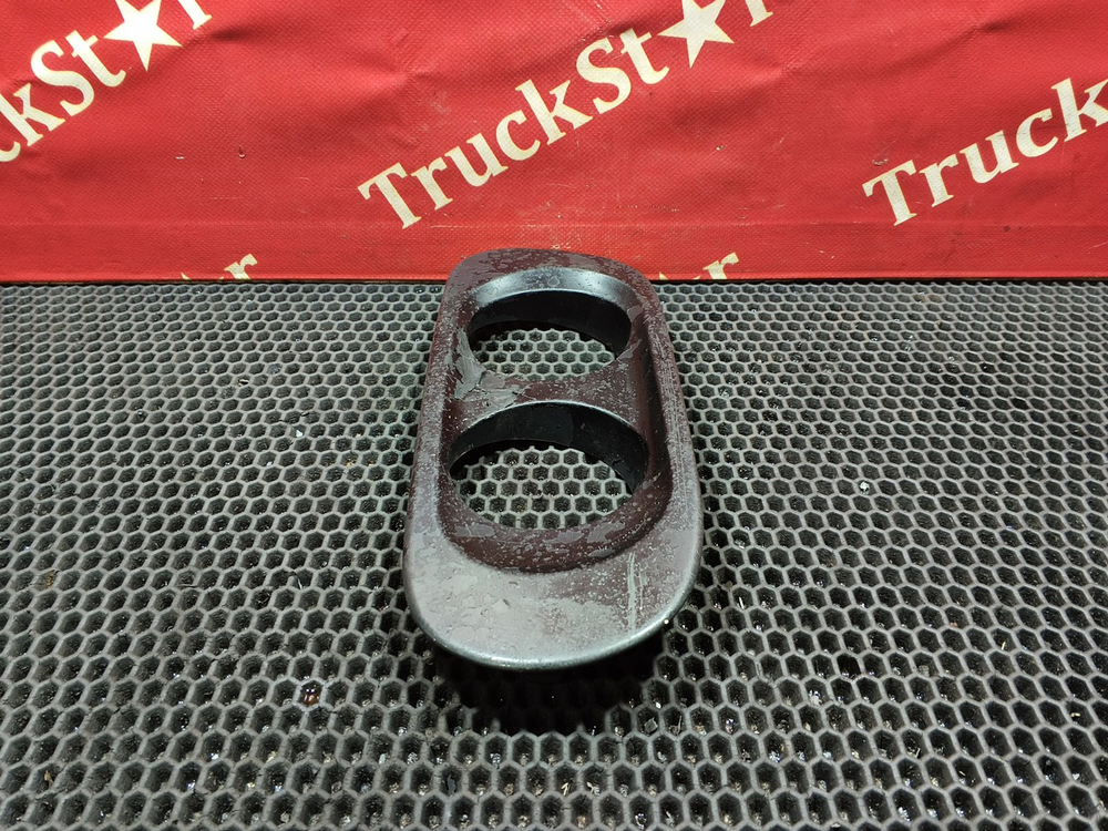 Облицовка ПТФ левая