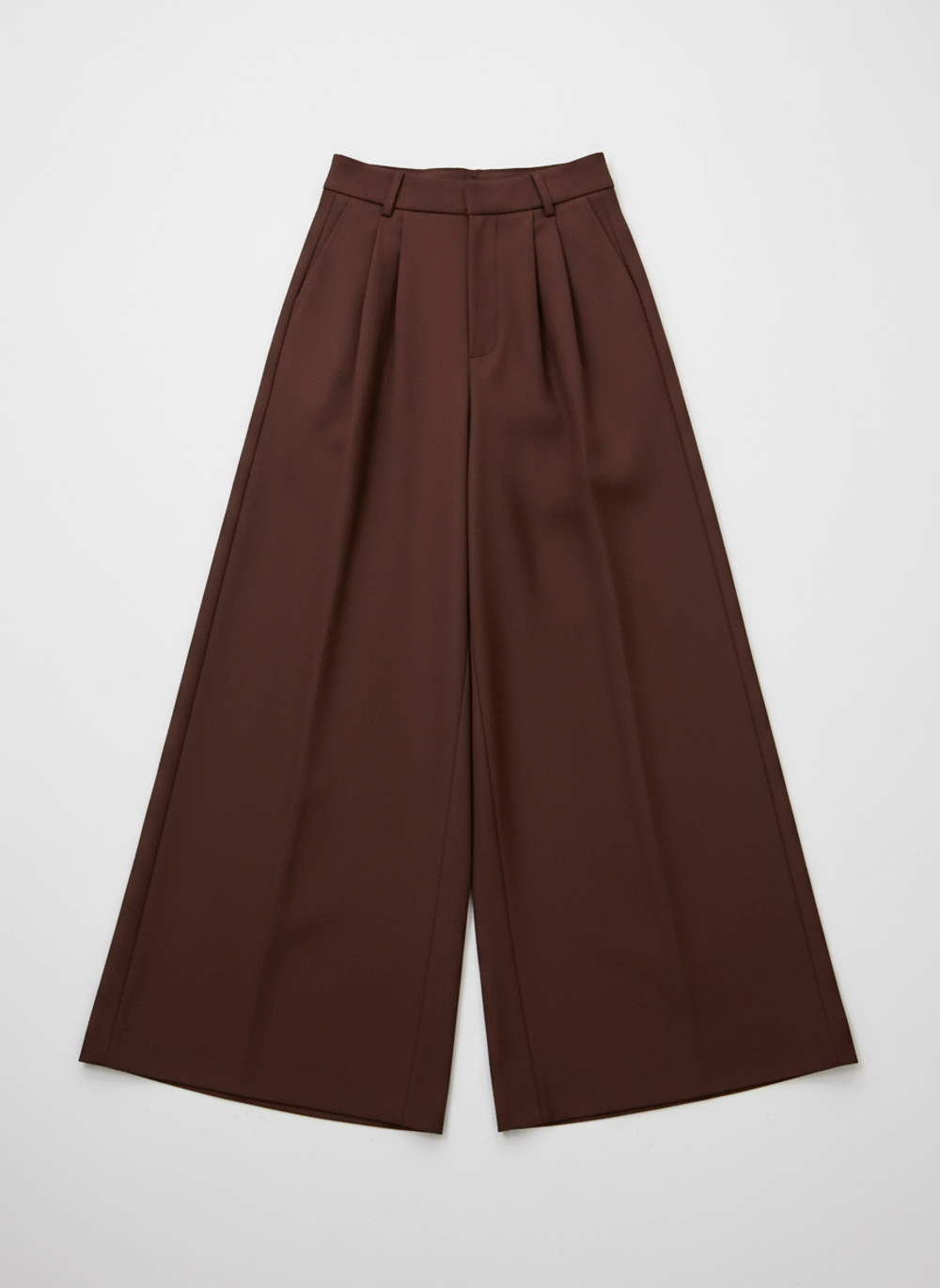 Брюки-палаццо свободного силуэта