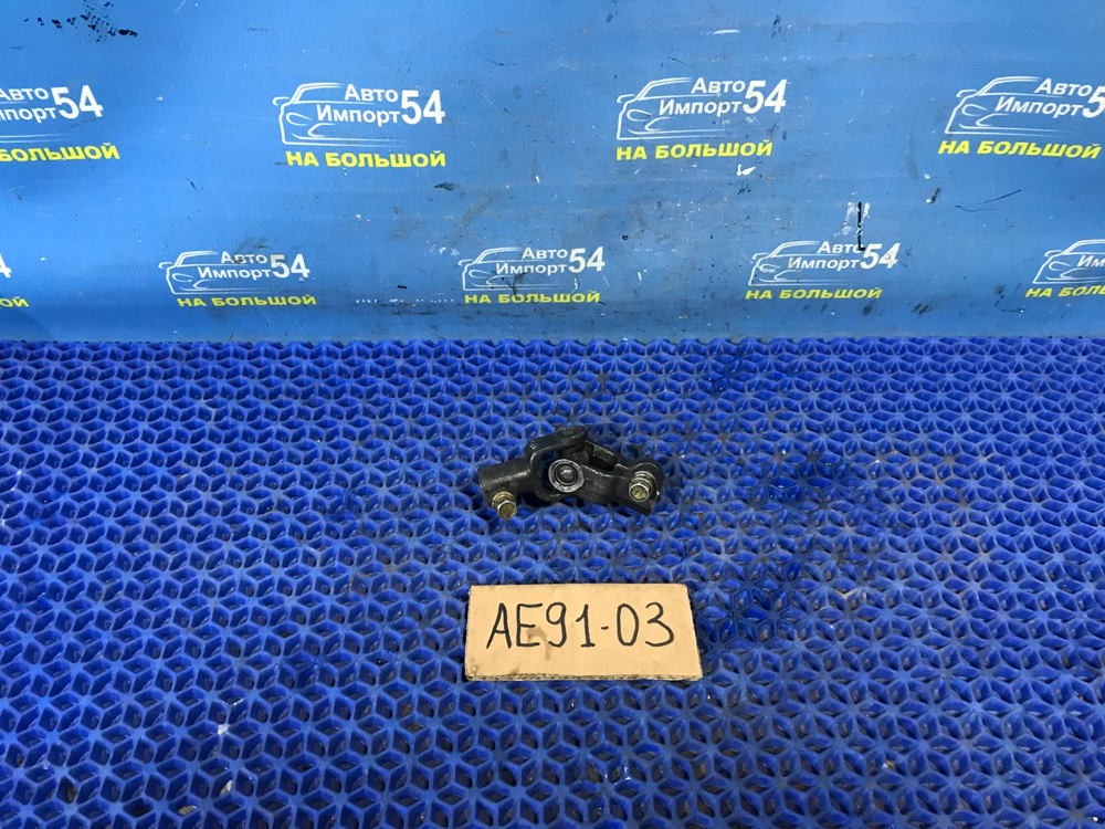 Карданчик рулевой TOYOTA SPRINTER 1990