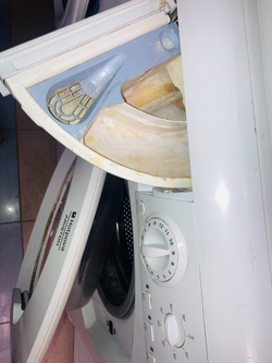 Стиральная Машина Hotpoint-Ariston ARXL 88 б/у