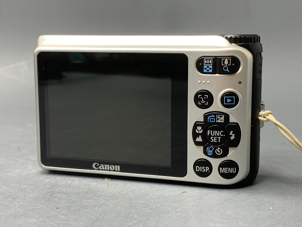 Canon PowerShot A3300 IS